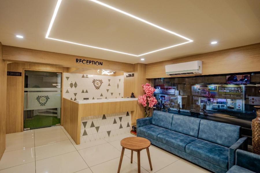 Hotel Nexus Radźkot Zewnętrze zdjęcie