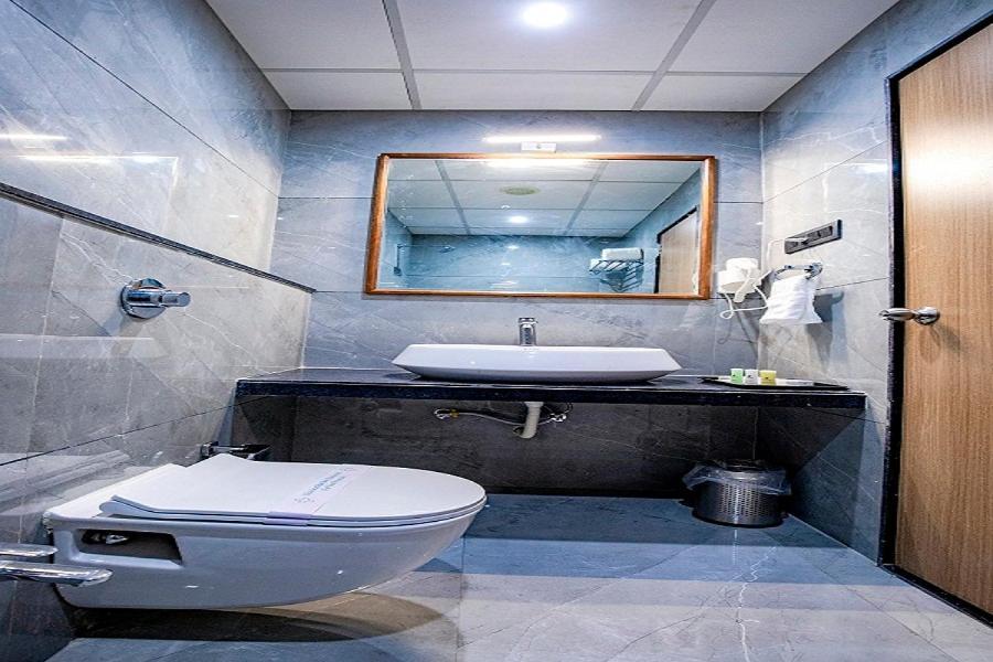 Hotel Nexus Radźkot Zewnętrze zdjęcie